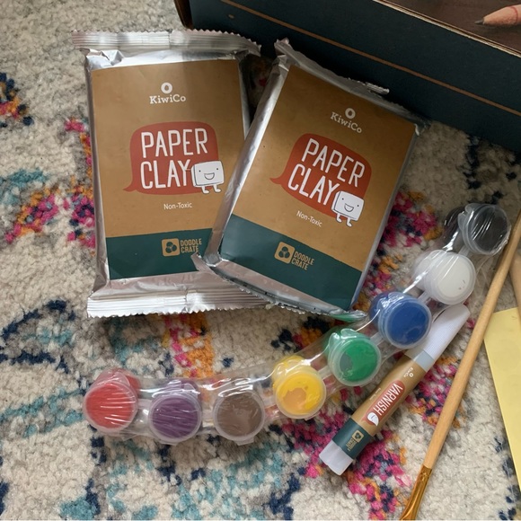 DIY Clay Pencil Holder Creative Craft Activity Box- Kiwi Crate - Picture 7 of 8